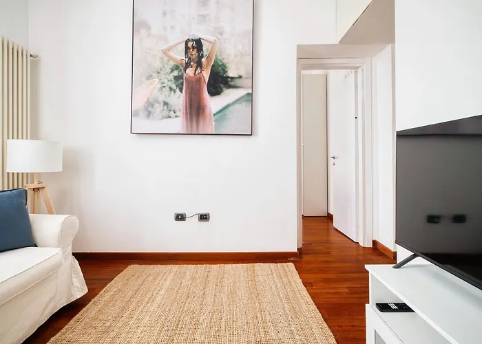 Elegant - Lorenteggio Lägenhet *